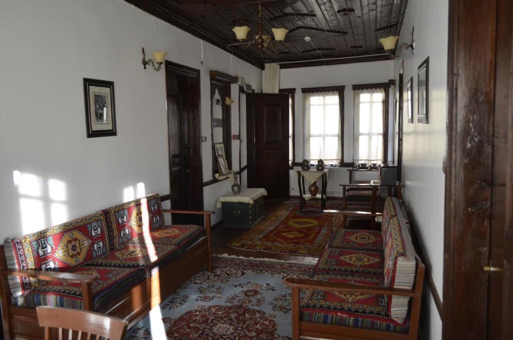 Haci Abdullahlar Konagi Hotel Mudurnu Exterior foto